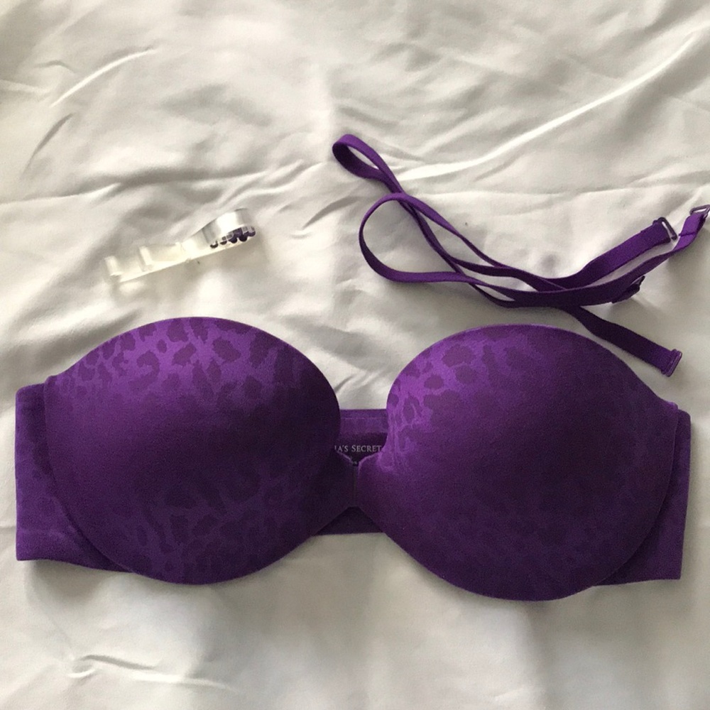 Victoria’s Secret Incredible Strapless
